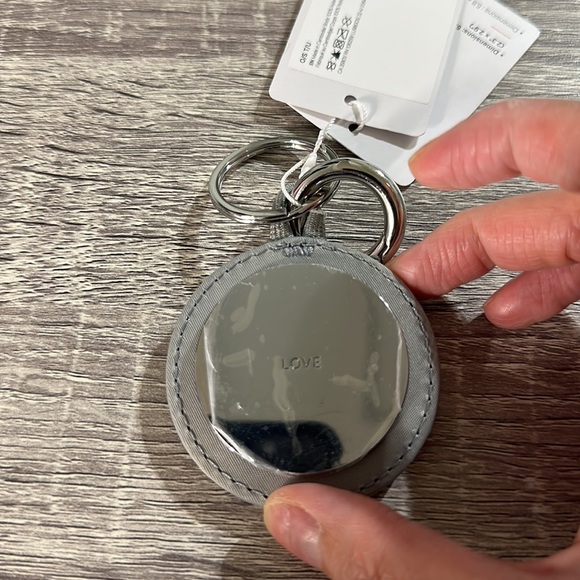 Lululemon Keychain - Picture 4 of 6